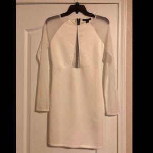 Forever 21 Long Sleeve Ivory Dress 🖤